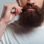 BARBA CRESPA: 5 DICAS para CUIDAR dela